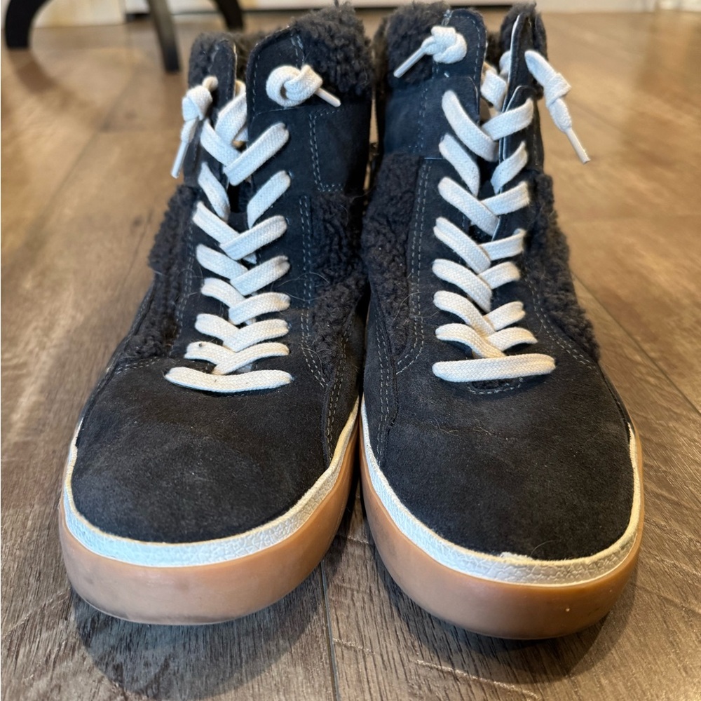 Dolce Vita Hunter Green Fur-Lined Boots